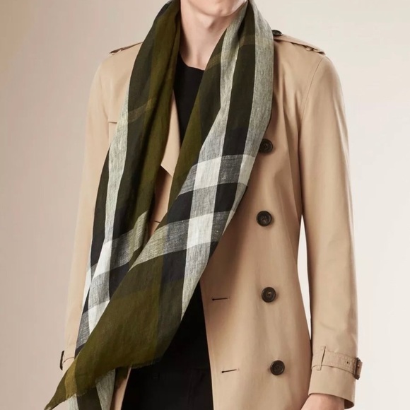 Burberry Accessories - Burberry Olive Green Exploded Linen Nova Scarf NWT